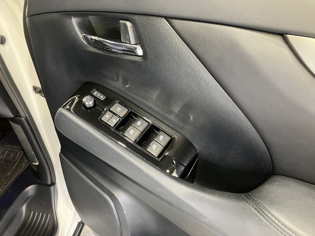 TOYOTA VELLFIRE 4WD 2019 Image 31