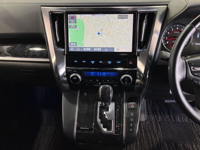 TOYOTA VELLFIRE 4WD 2019 Image 31