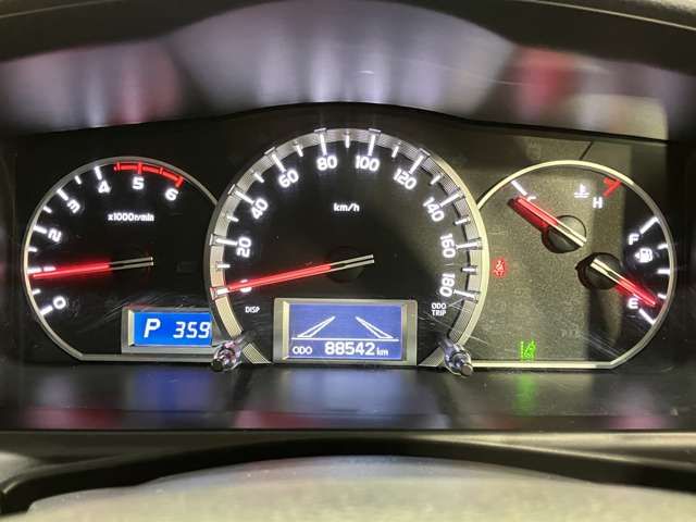 TOYOTA REGIUSACE VAN 4WD 2019 Image 31