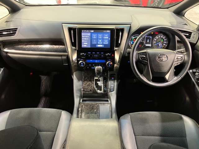 TOYOTA ALPHARD HYBRID 4WD 2021 Image 31