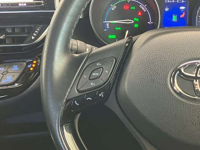 TOYOTA C-HR 2017 Image 31