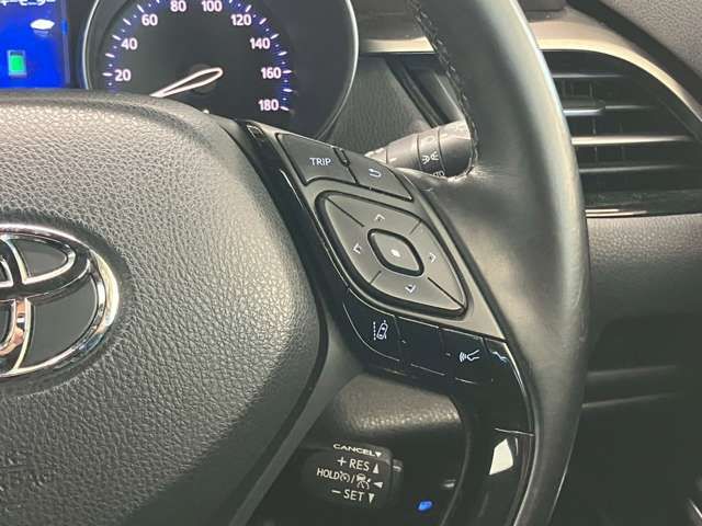 TOYOTA C-HR 2017 Image 31