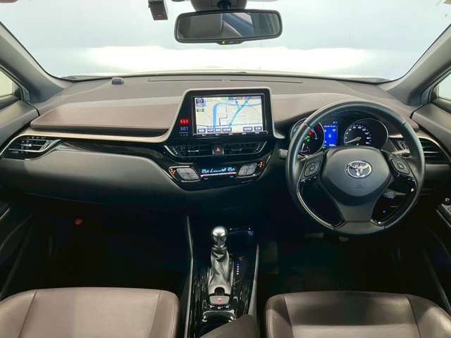 TOYOTA C-HR 2017 Image 31