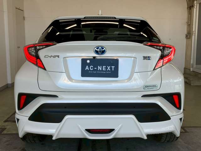 TOYOTA C-HR 2017 Image 31