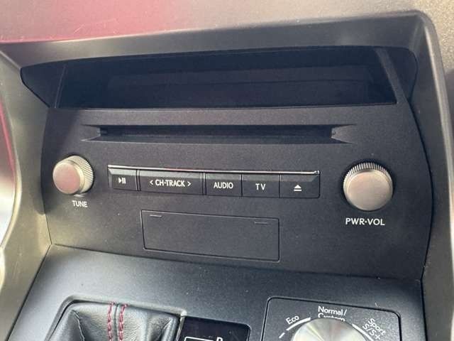 TOYOTA LEXUS NX300H 2017 Image 31