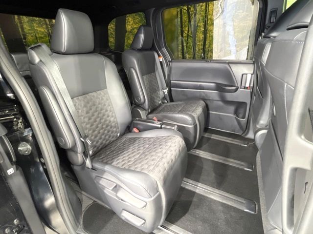 TOYOTA VOXY 2023 Image 31