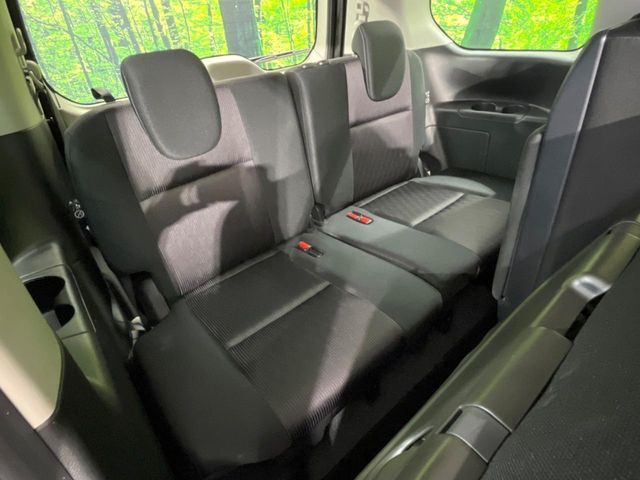 NISSAN SERENA  S-HYBRID 4WD 2016 Image 31