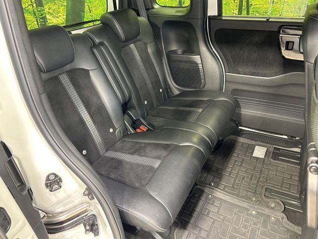 HONDA N BOX CUSTOM 2021 Image 31