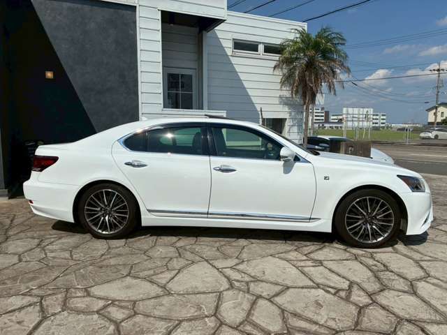 TOYOTA LEXUS LS460 2013 Image 31