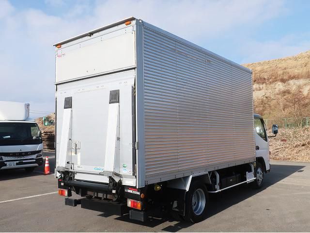 MITSUBISHI CANTER 2017 Image 31