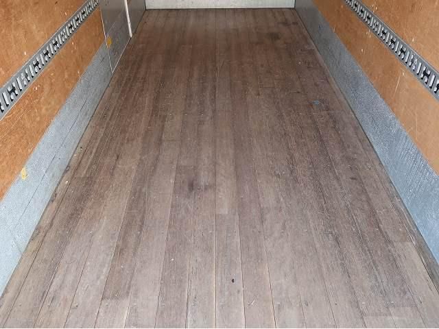 MITSUBISHI CANTER 2017 Image 31