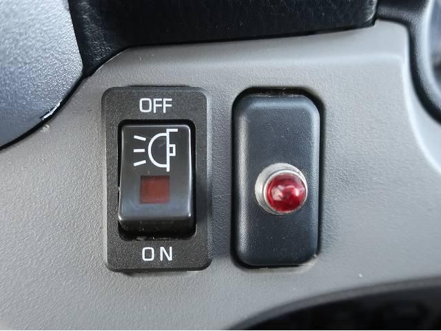 MITSUBISHI CANTER 2017 Image 31