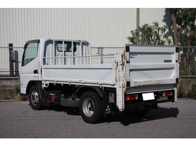 MITSUBISHI CANTER 2018 Image 31