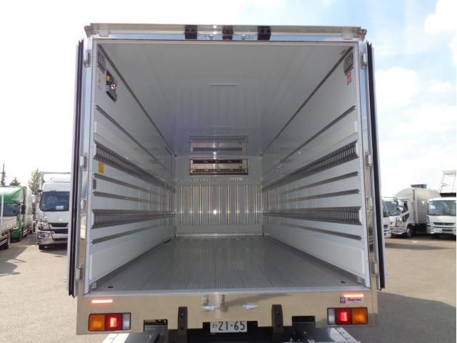 MITSUBISHI FUSOU FIGHTER 2025 Image 31