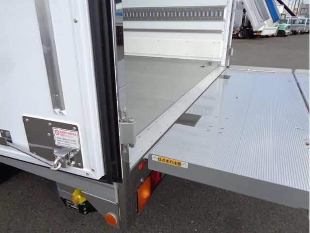 MITSUBISHI FUSOU FIGHTER 2025 Image 31