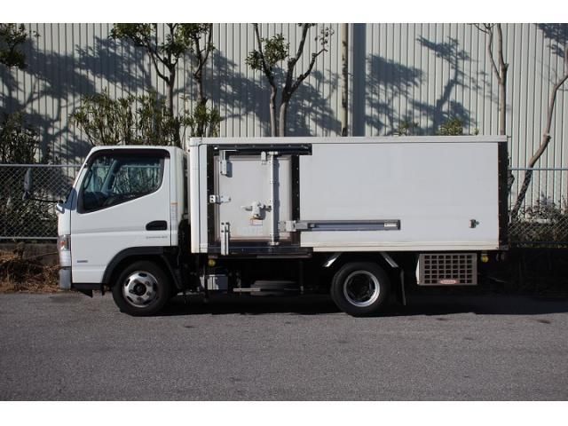 MITSUBISHI CANTER 2017 Image 31