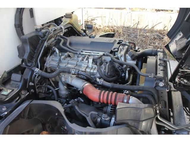 MITSUBISHI CANTER 2017 Image 31