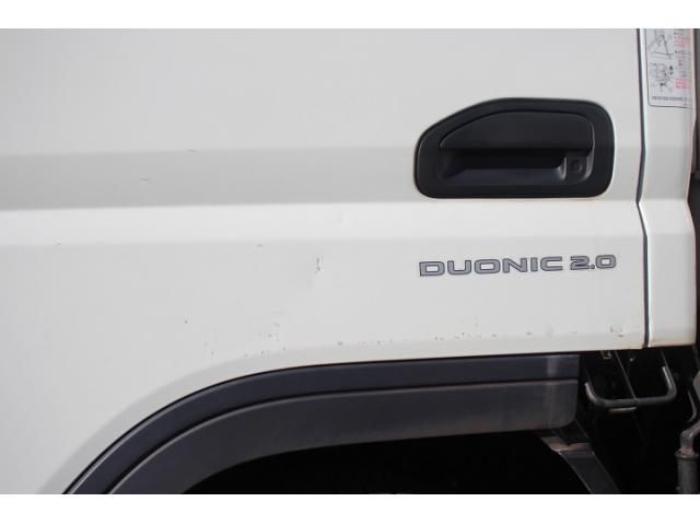 MITSUBISHI CANTER 2017 Image 31