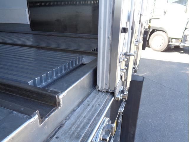 HINO PROFIA 2023 Image 31