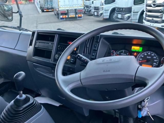 ISUZU FORWARD 2018 Image 31
