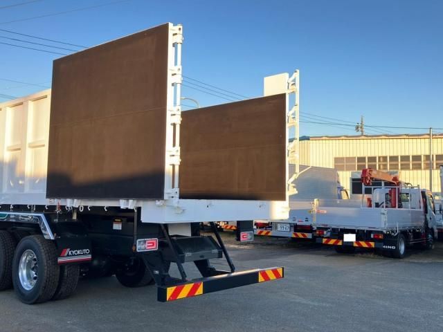 HINO PROFIA 2025 Image 31