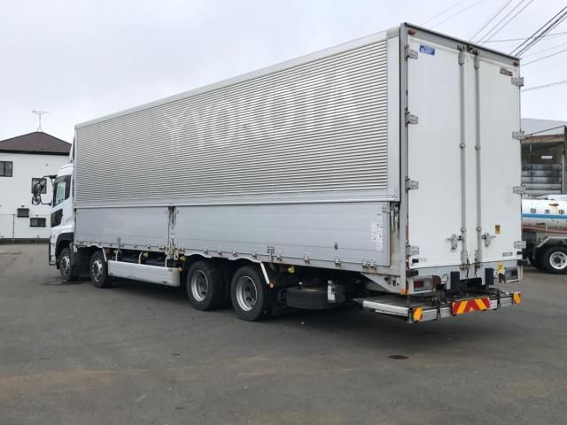 NISSAN DIESEL QUON 2017 Image 31