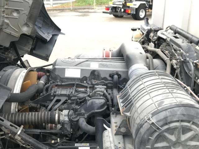 NISSAN DIESEL QUON 2017 Image 31