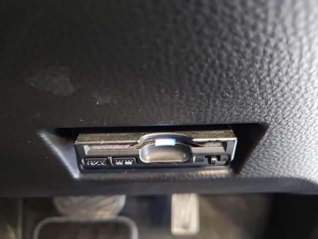 SUZUKI SWIFT 2013 Image 31