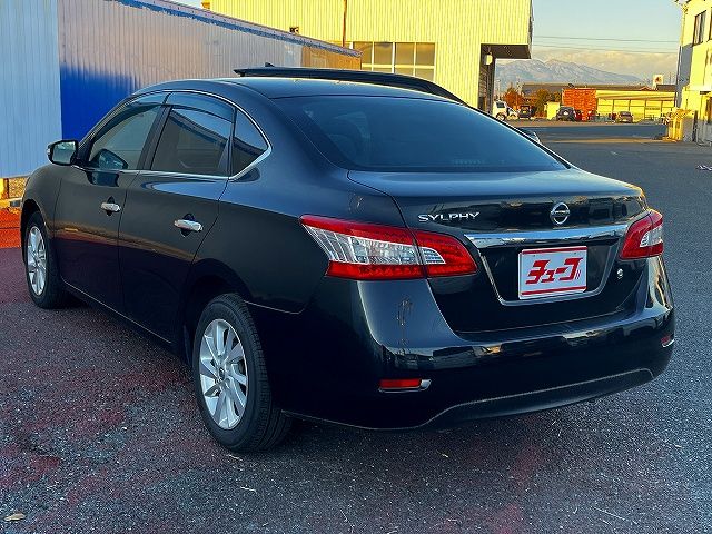 NISSAN SYLPHY 2016 Image 31