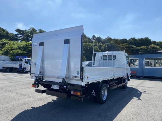 MITSUBISHI CANTER 2025 Image 31