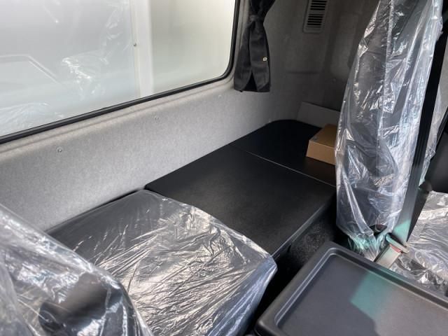 MITSUBISHI FUSOU FIGHTER 2025 Image 31