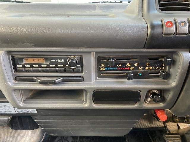 ISUZU ELF 2005 Image 31