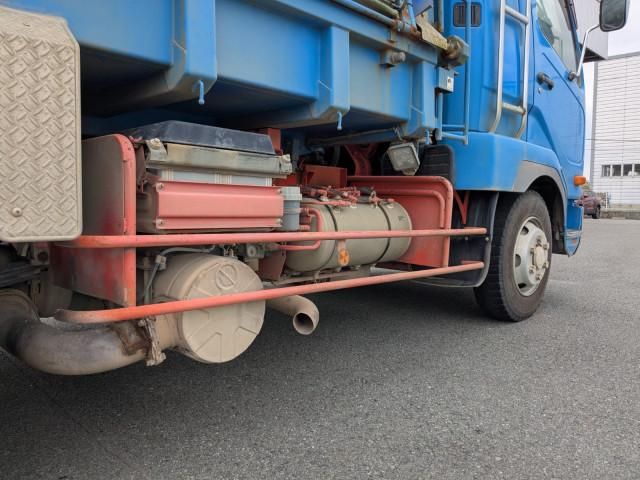 MITSUBISHI FUSOU FIGHTER 2017 Image 31