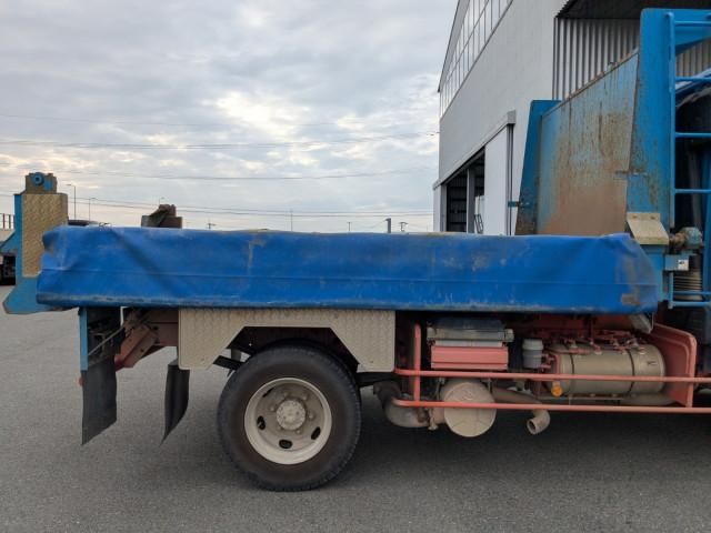 MITSUBISHI FUSOU FIGHTER 2017 Image 31