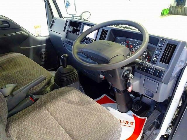 ISUZU ELF 2019 Image 31