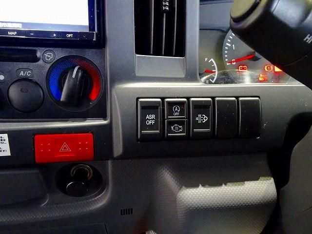 ISUZU ELF 2019 Image 31