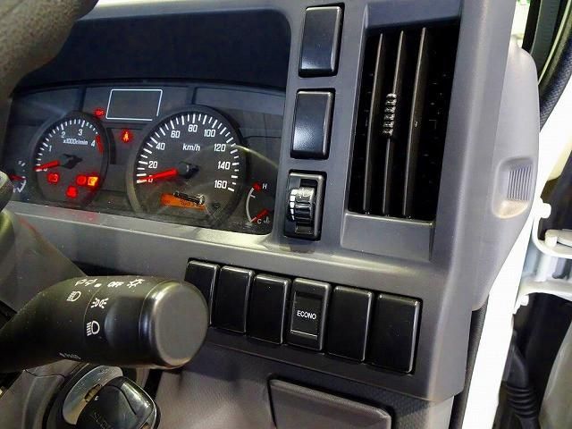 ISUZU ELF 2019 Image 31