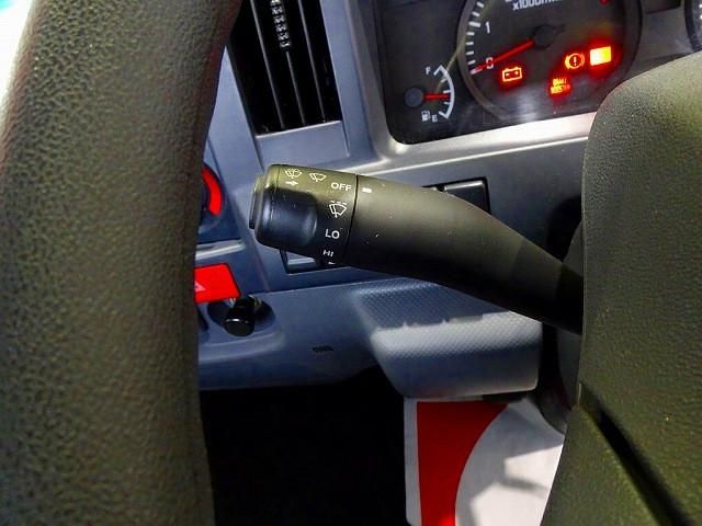 ISUZU ELF 2019 Image 31