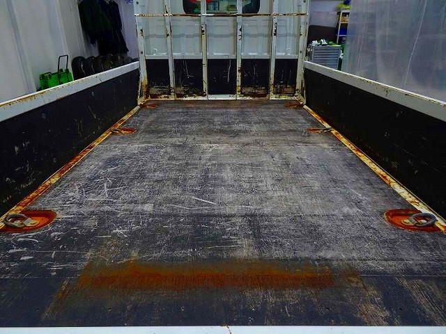 ISUZU ELF 2019 Image 31