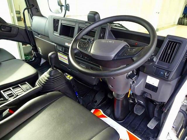 ISUZU FORWARD 2024 Image 31