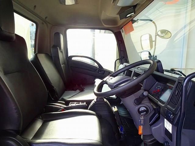 ISUZU FORWARD 2024 Image 31