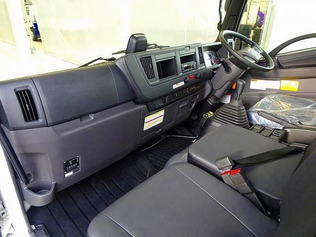 ISUZU FORWARD 2024 Image 31