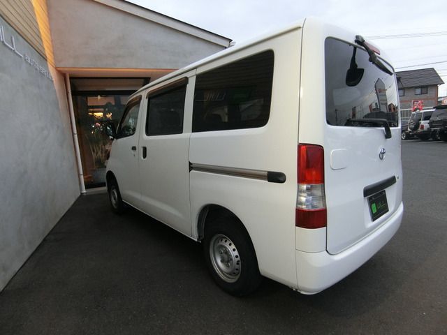 TOYOTA TOWNACE VAN 2WD 2018 Image 31