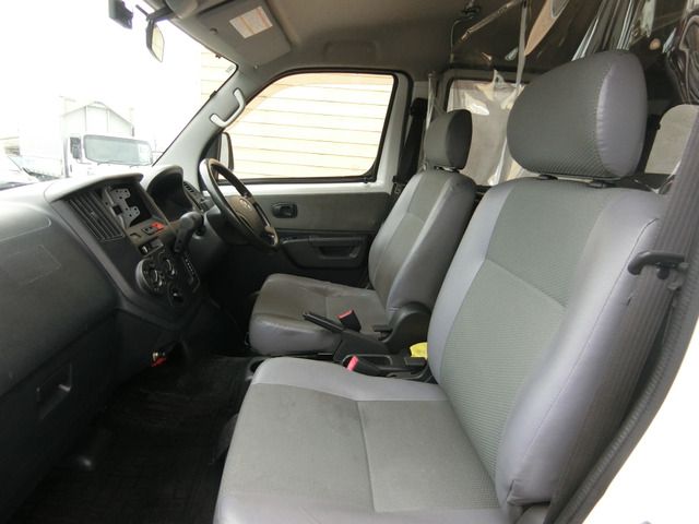 TOYOTA TOWNACE VAN 2WD 2018 Image 31
