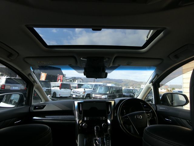 TOYOTA VELLFIRE  HYBRID 4WD 2018 Image 31