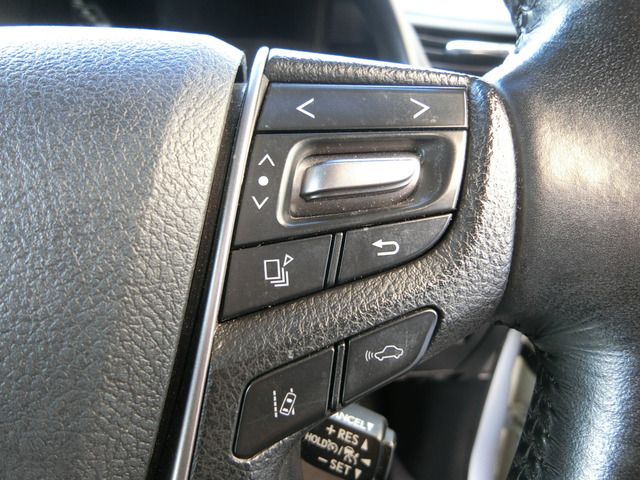 TOYOTA VELLFIRE  HYBRID 4WD 2018 Image 31