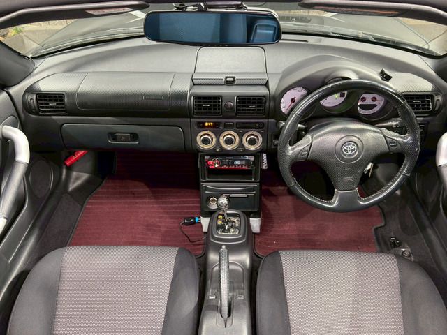 TOYOTA MR-S 2005 Image 31