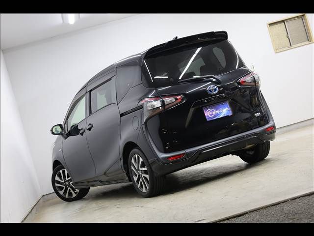 TOYOTA SIENTA HYBRID 2016 Image 31