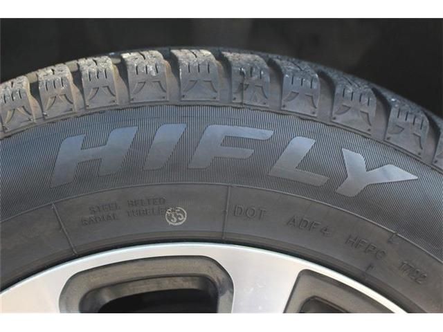 TOYOTA ESQUIRE HYBRID 2018 Image 31