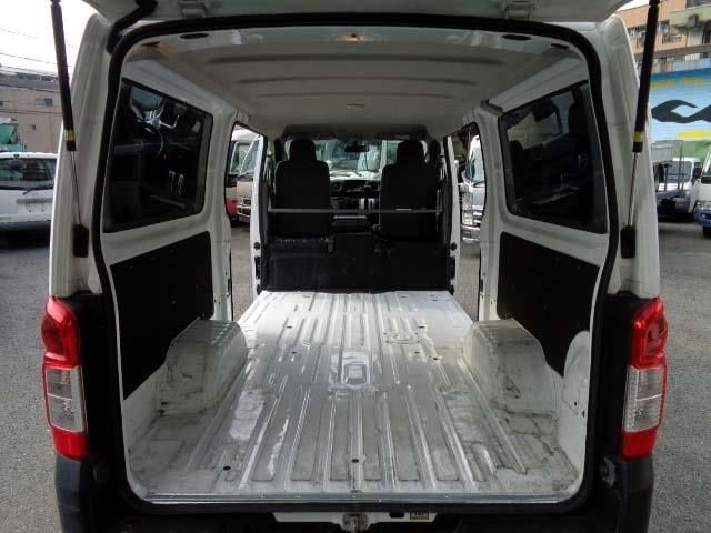 NISSAN NV350 CARAVAN 2016 Image 31